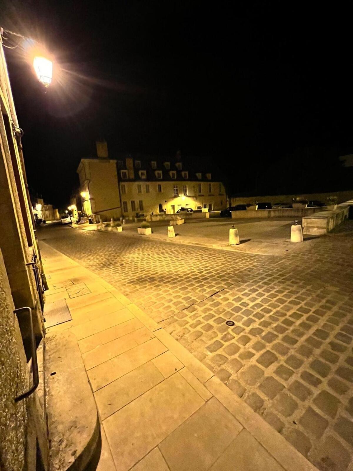 "La Grenouille" Centre Historique - Les Terres Du Roy Villa Avallon Eksteriør bilde